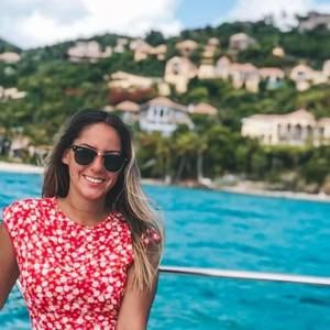 Meet your Posher, Monica